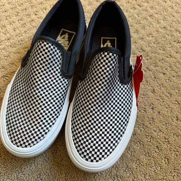 Womens Vans Platform Slip ons with tiny checkers - Picture 4 of 7